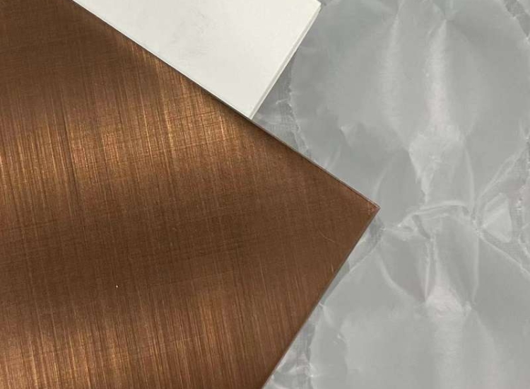 TẤM INOX XƯỚC CHÉO MÀU NÂU