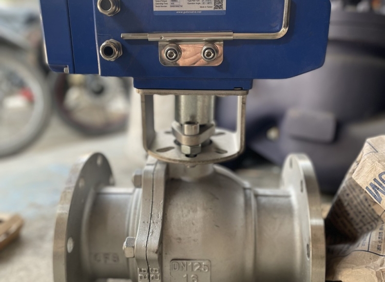 VAN BI  INOX 2 PC ĐIỀU KHIỂN ĐIỆN