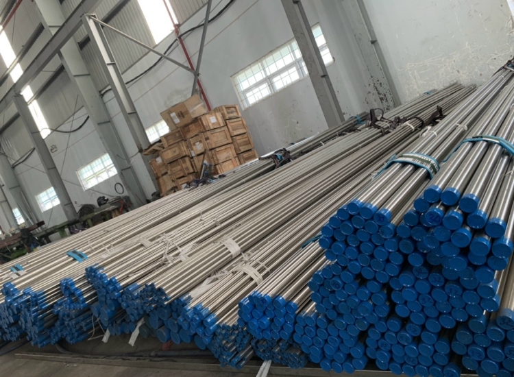 LÁP TRÒN ĐẶC 304- PHI 42|STAINLESS STEEL 304 ROUND BAR , Diameter 42mm