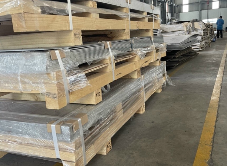 Tấm inox 304 dày 12mm