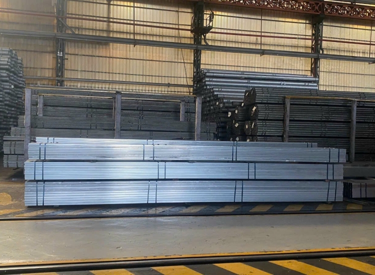 THÉP HỘP MẠ KẼM ( VUÔNG+CHỮ NHẬT) HÒA PHÁT,HOA SEN, VINA ONE, NAM KIM... GIÁ TỐT NHẤT,BÁO GIÁ MỚI NHẤT 