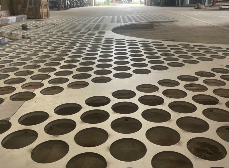 CẮT GIA CÔNG LASER INOX TẤM THEO YÊU CẦU