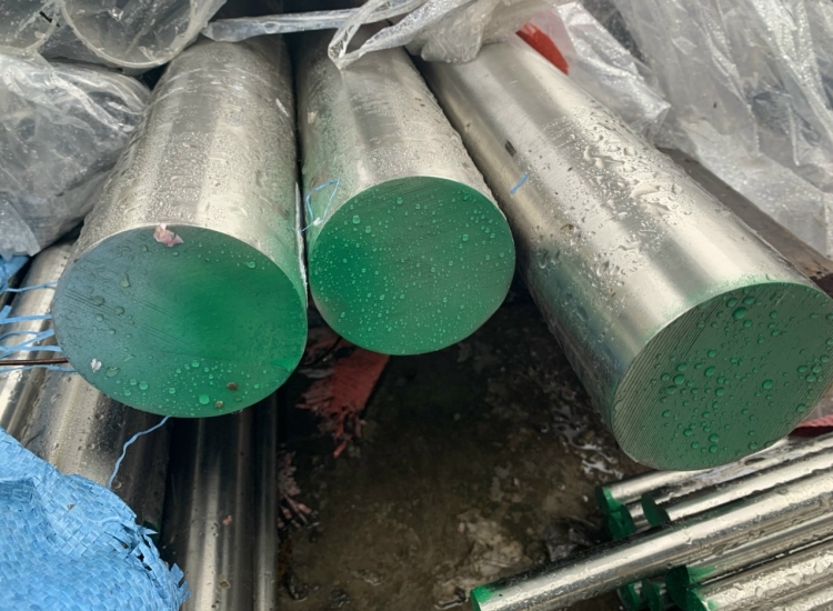 LÁP TRÒN ĐẶC 304- PHI 180|STAINLESS STEEL 304 ROUND BAR , Diameter 180mm