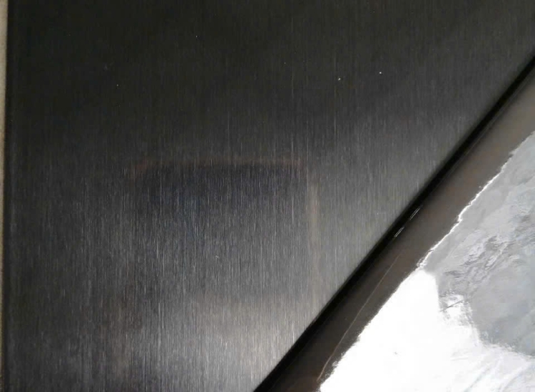 TẤM INOX XƯỚC RỐI ĐEN