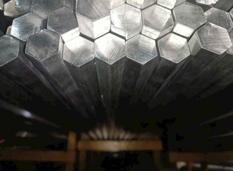 THANH LỤC GIÁC INOX 304|316 PHI 85|S304|316 Stainless Steel Hexagon Bar | Diameter 85mm