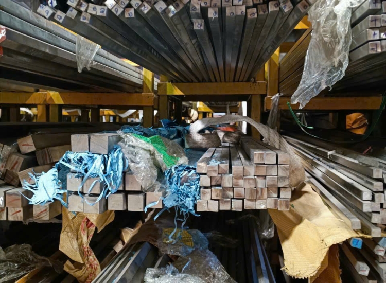 THANH LÁP VUÔNG ĐẶC INOX 304|316 - 30 x 30 |Stainless Steel Square Bar 30 x 30 - 304|316