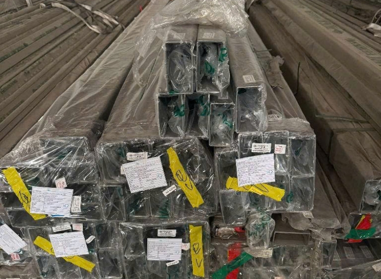 HỘP CHỮ NHẬT INOX 304/316 - 100x200x6.0MM