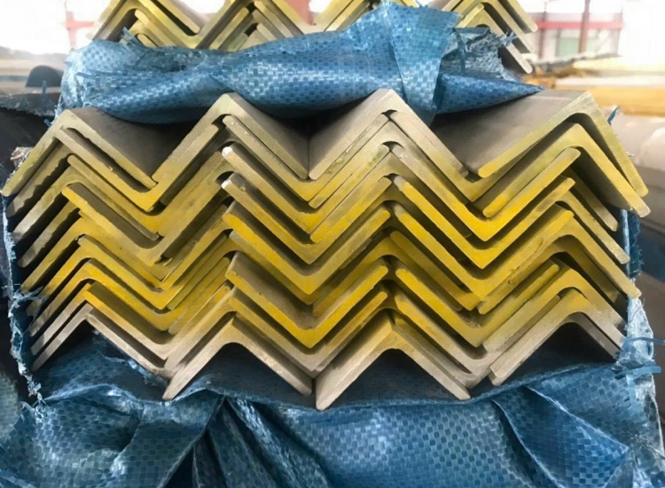 VÊ ĐÚC INOX 304: 75 x 75 x 6.0 x 6 M