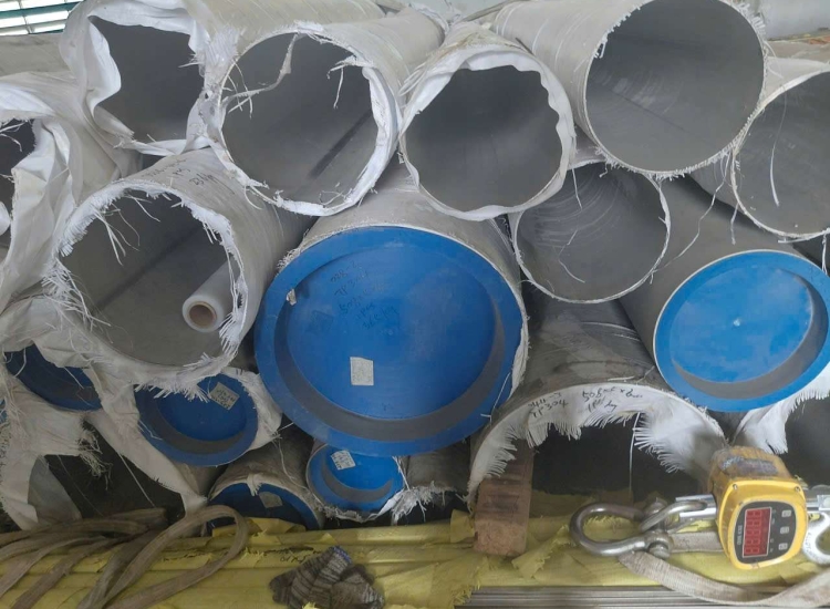 ỐNG ĐÚC INOX 304/304L