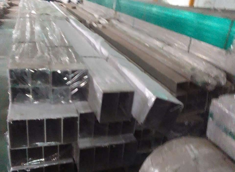HỘP INOX CHỮ NHẬT 304|316 -  80 x 140 x 3.0 MM